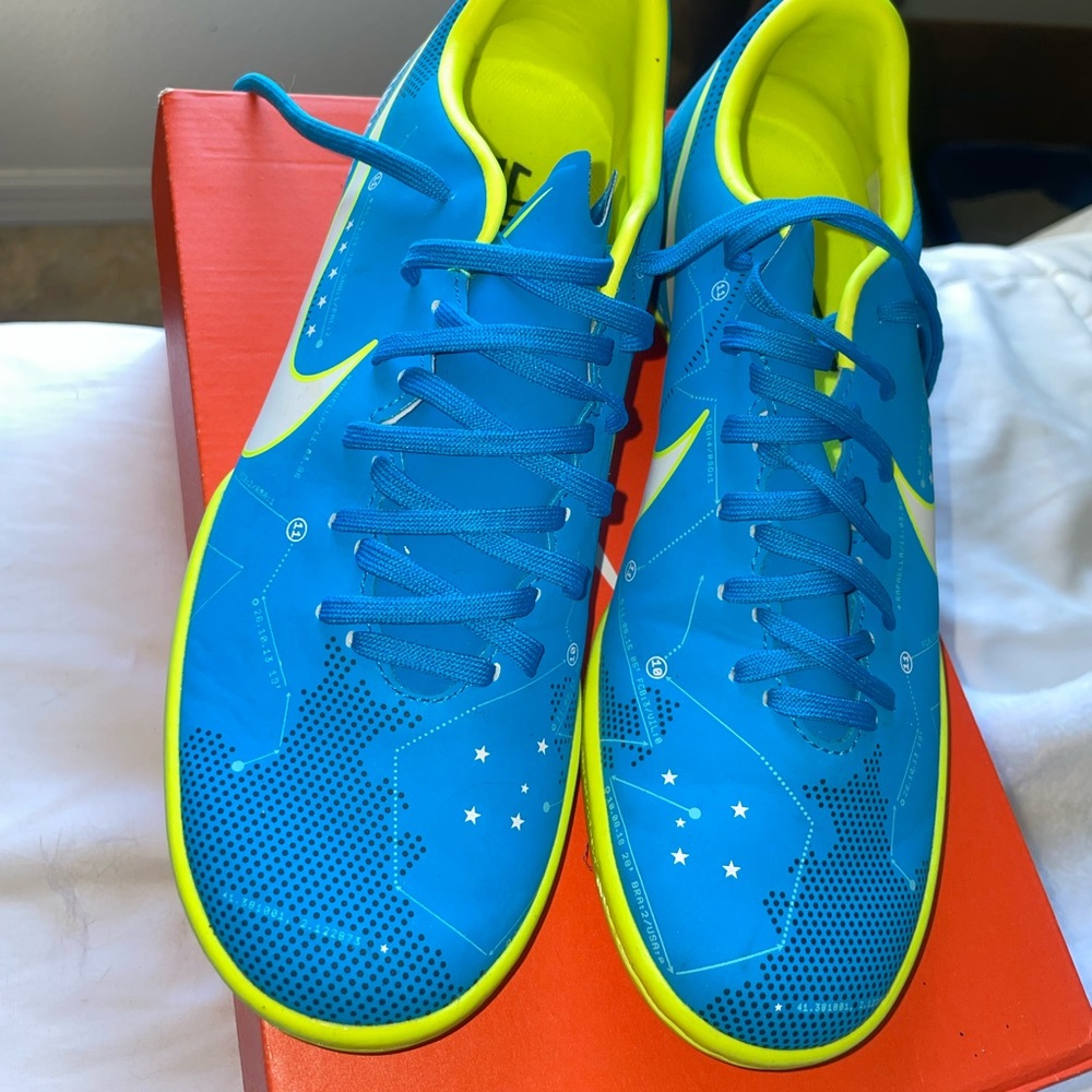 Price firm. Excellent! MERCURIALX VICTORY VI NJR IC Nike Indoor Soccer over $90